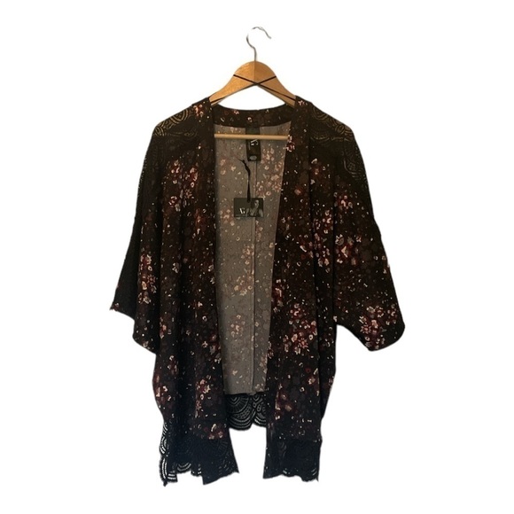 Ashley Graham Satin Printed Kimono with Lace Insert - Picture 5 of 8